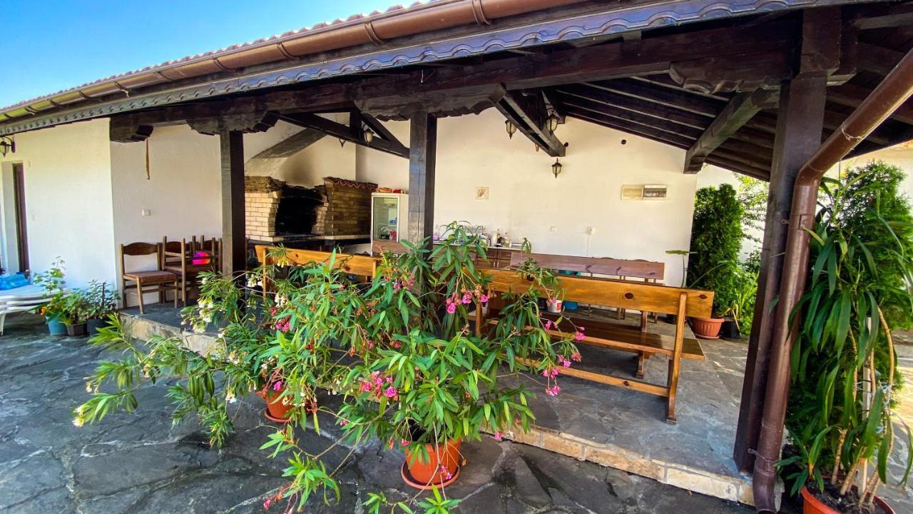 אורשאק De-Yan Guest House מראה חיצוני תמונה
